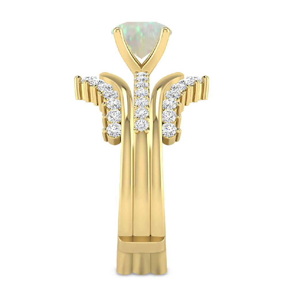 Yellow Gold - Opal
