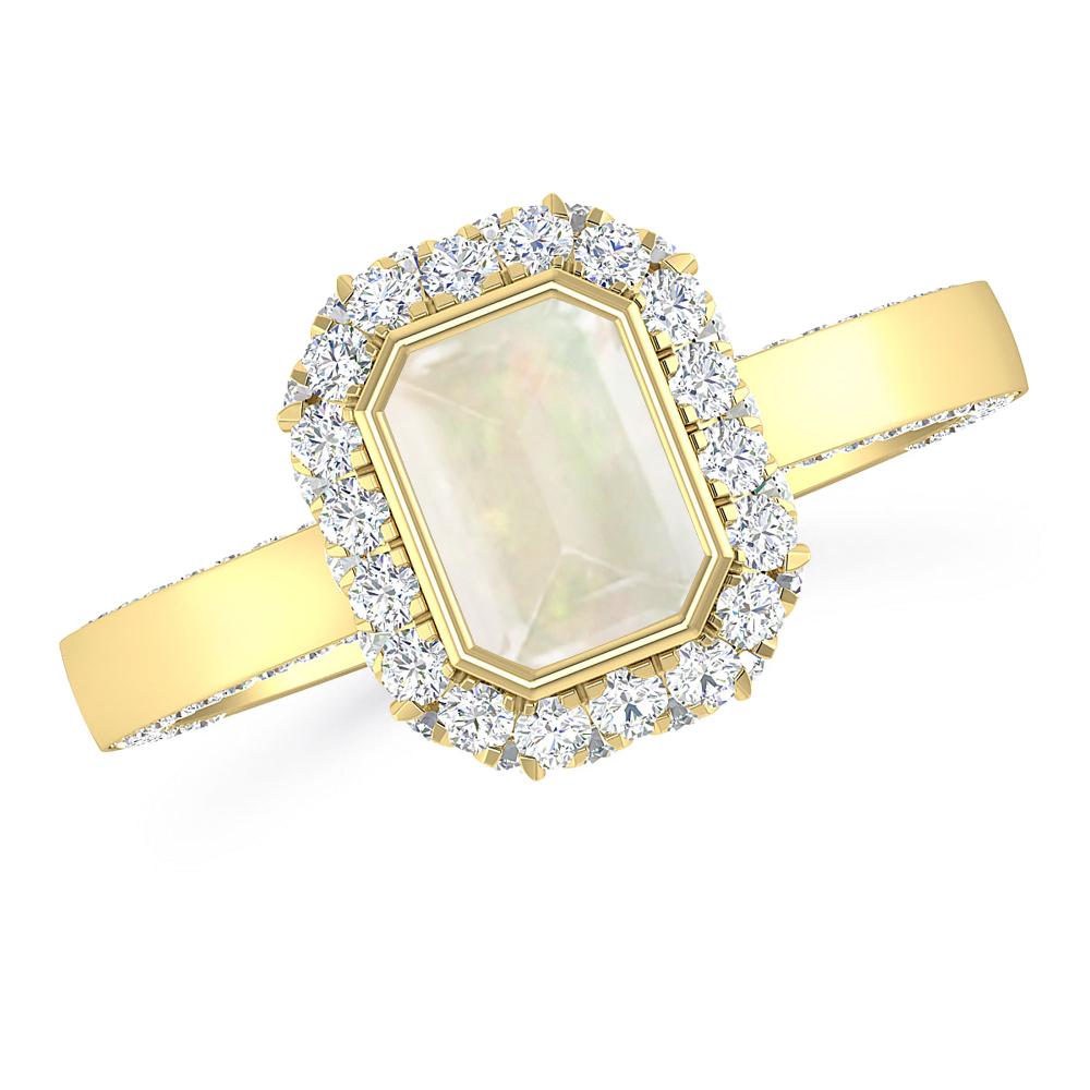 Yellow Gold - Opal