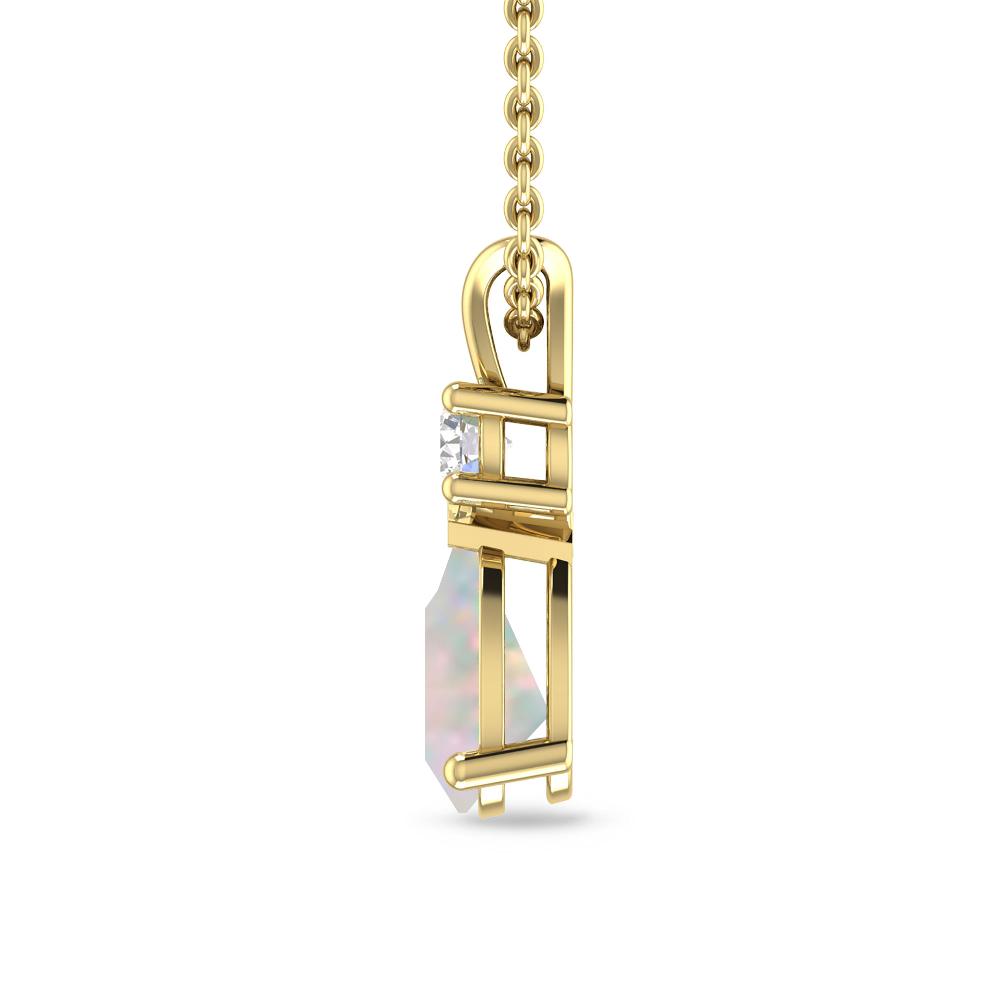 Yellow Gold - Opal