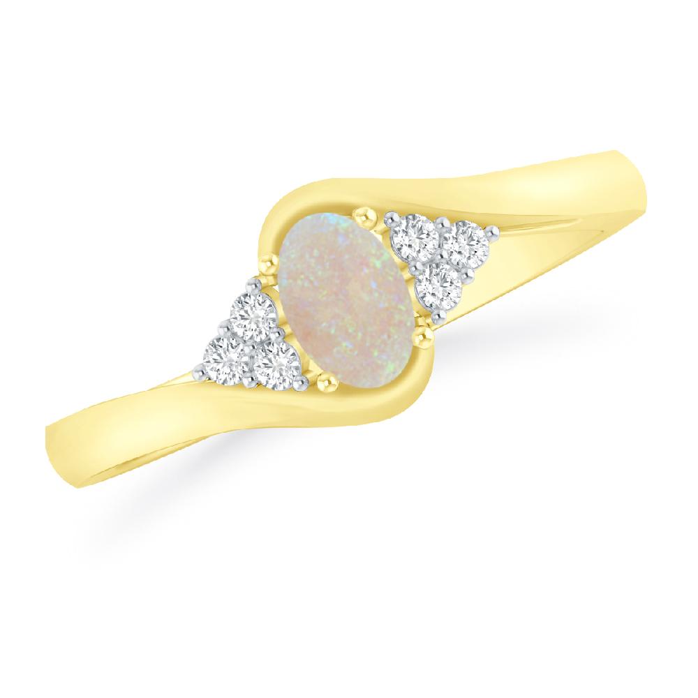 Yellow Gold - Opal