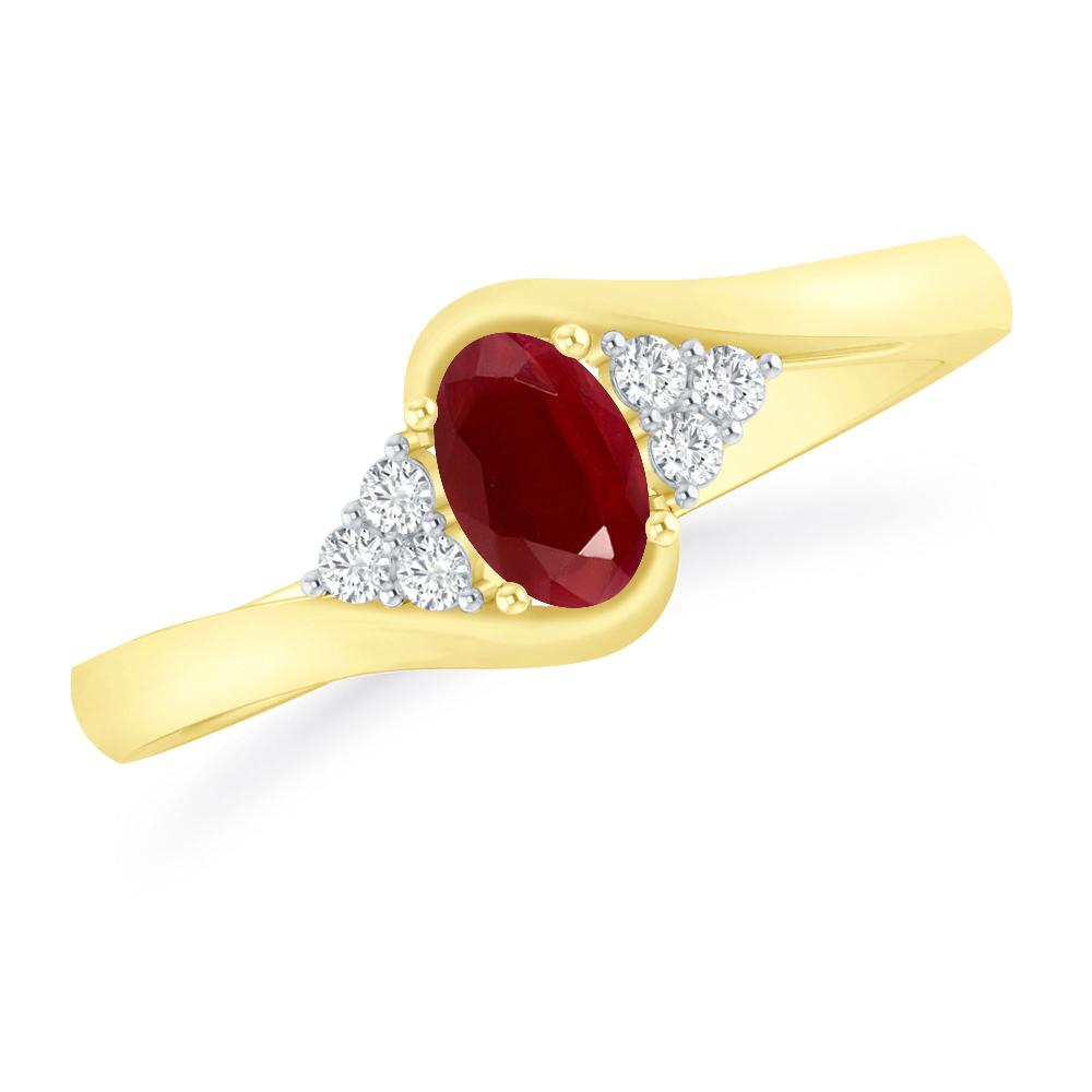 Yellow Gold - Ruby